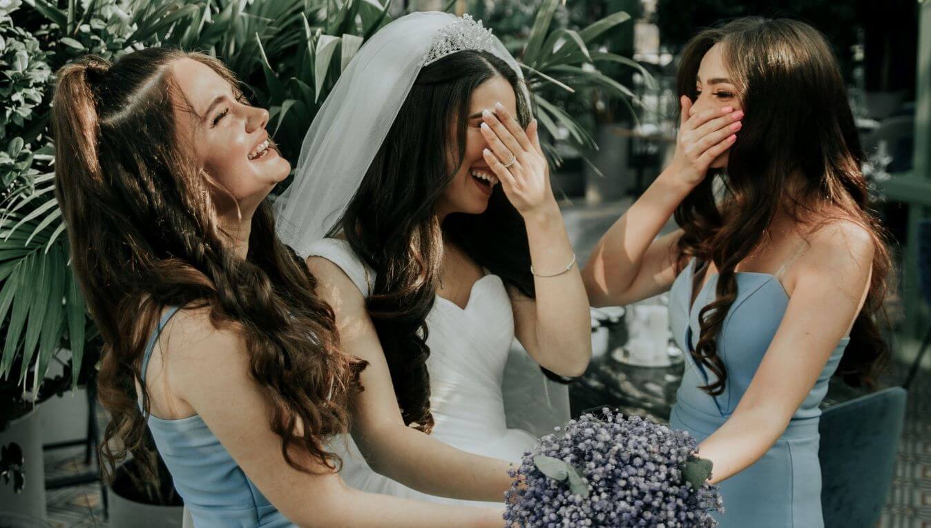 Tiny Details for Your Big Day: Choosing Your Bridesmaid Dress Colors