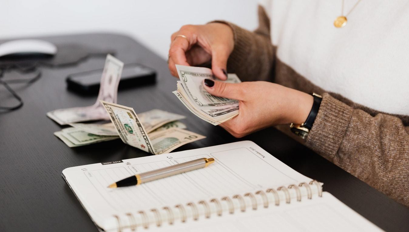 8 Steps to Paying for Your Dream Wedding
