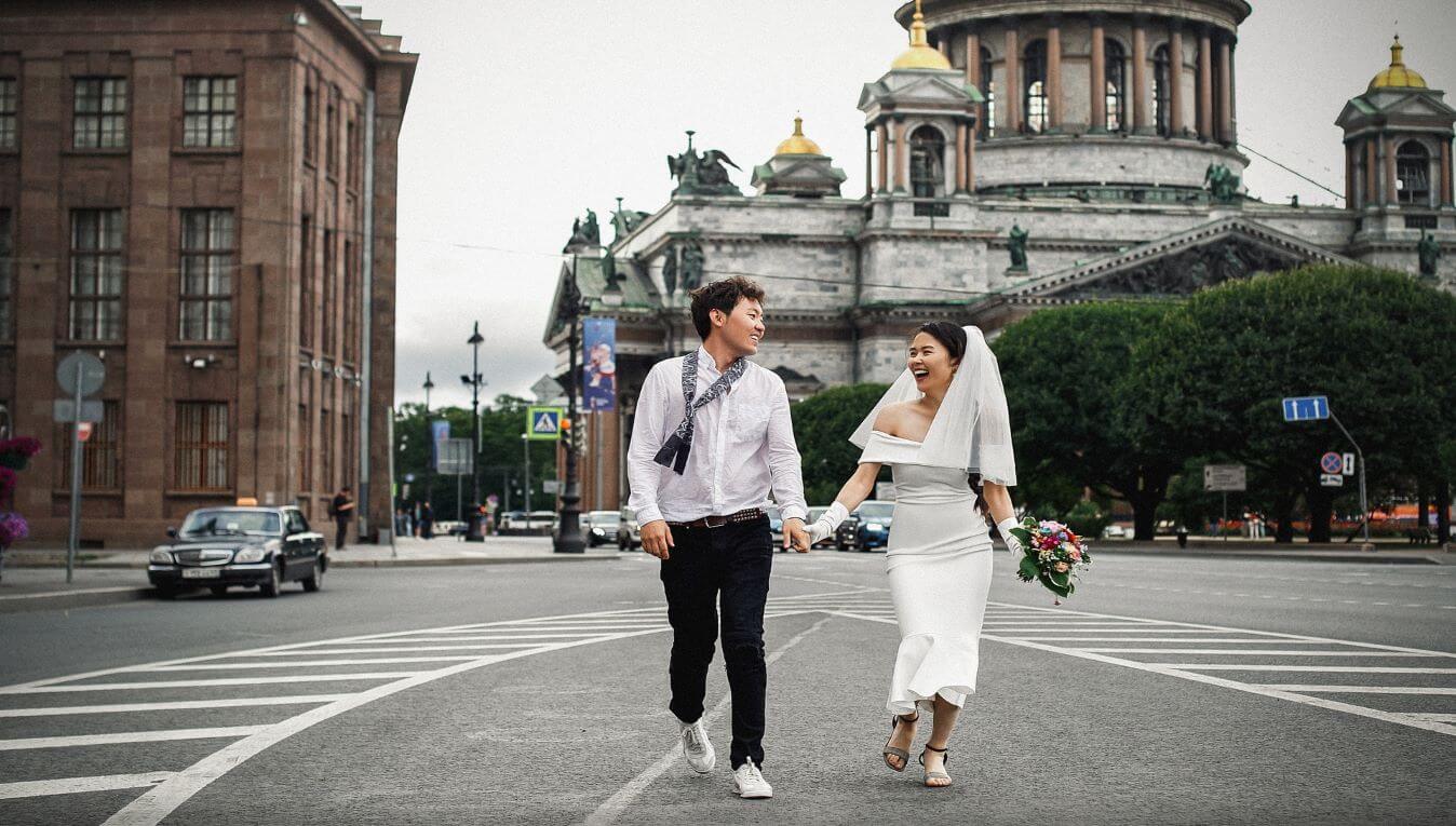 Tiny Details for Your Big Day: Arranging for Transportation