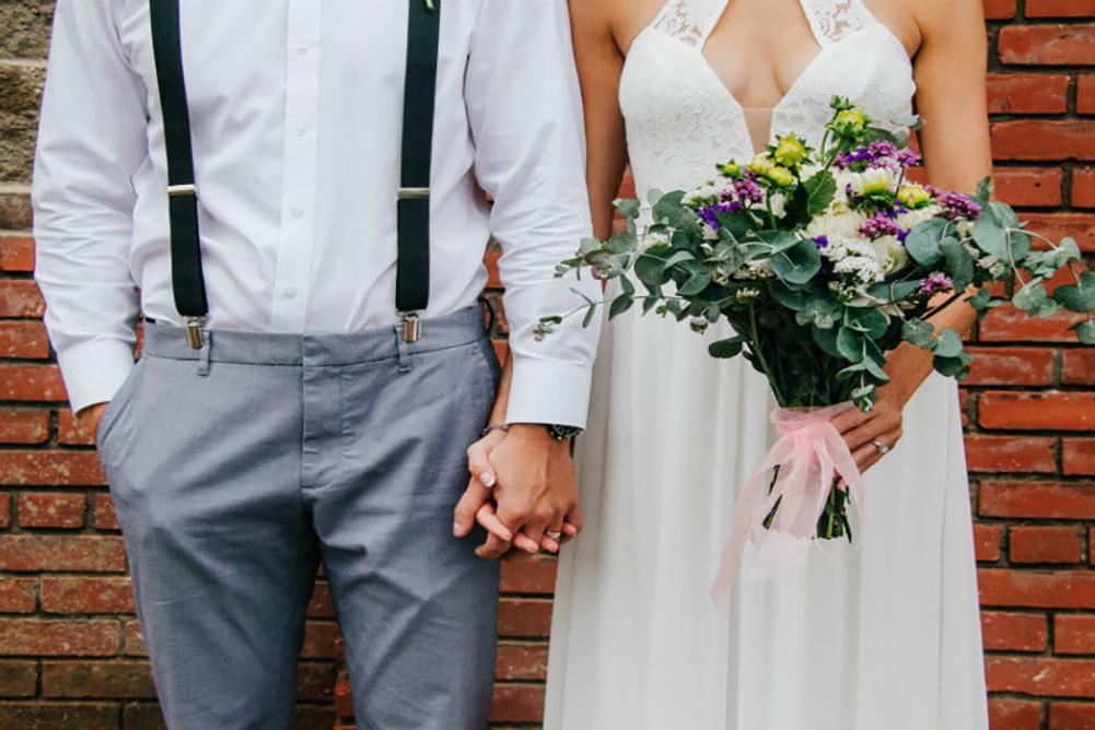 What to Expect When Postponing Your Wedding