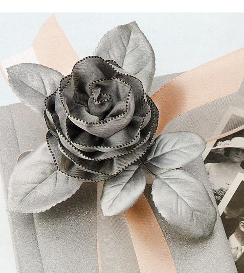 DIY: How to make ribbon roses