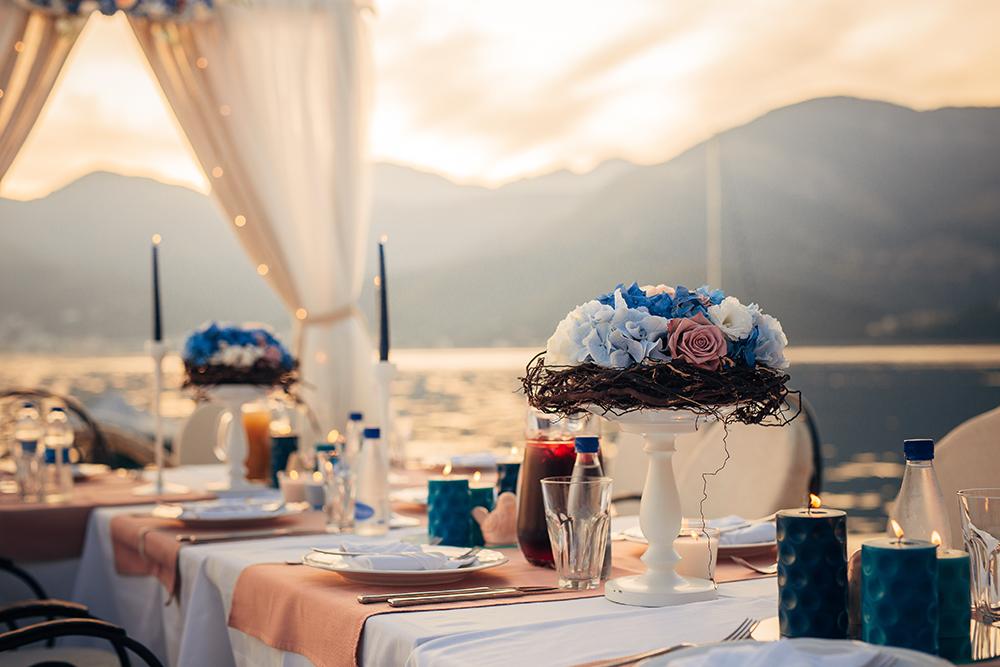 5 Creative Table Centerpiece Ideas for Your Wedding