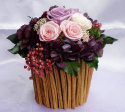 DIY Make a Fragrant Cinnamon Stick Pot Floral Container