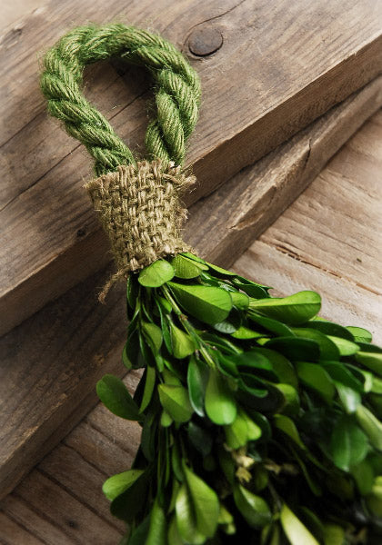 Natural Preserved Boxwood Garland 45in - view 2