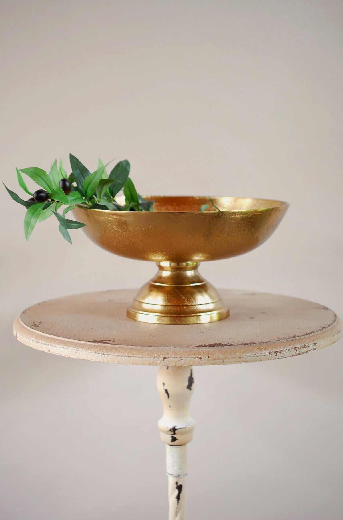 pedestal bowl gold - view 2