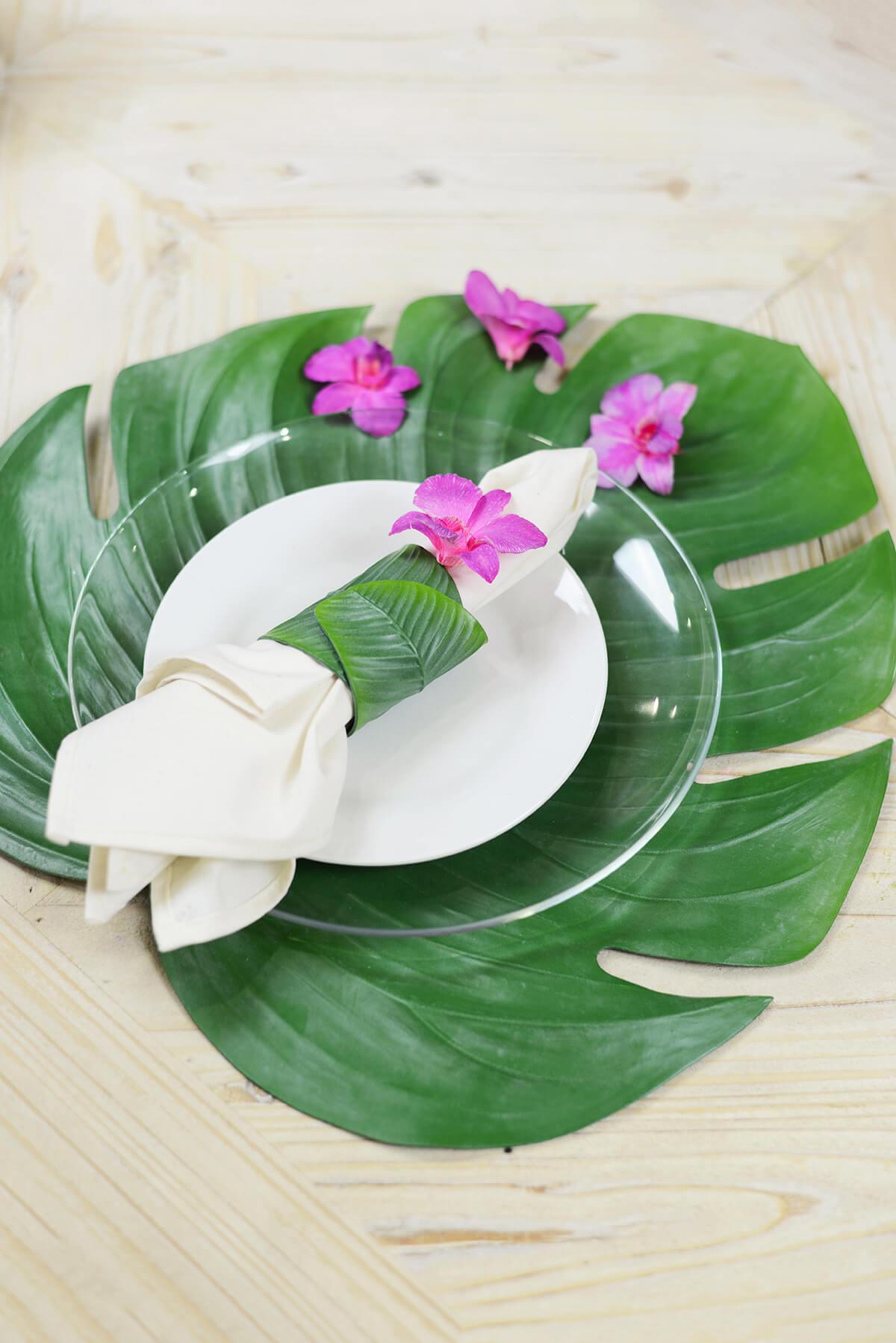 monstera leaf placemat - view 1