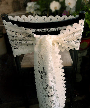 3 of 3: Table Runner Lace Ivory 13 x 96in